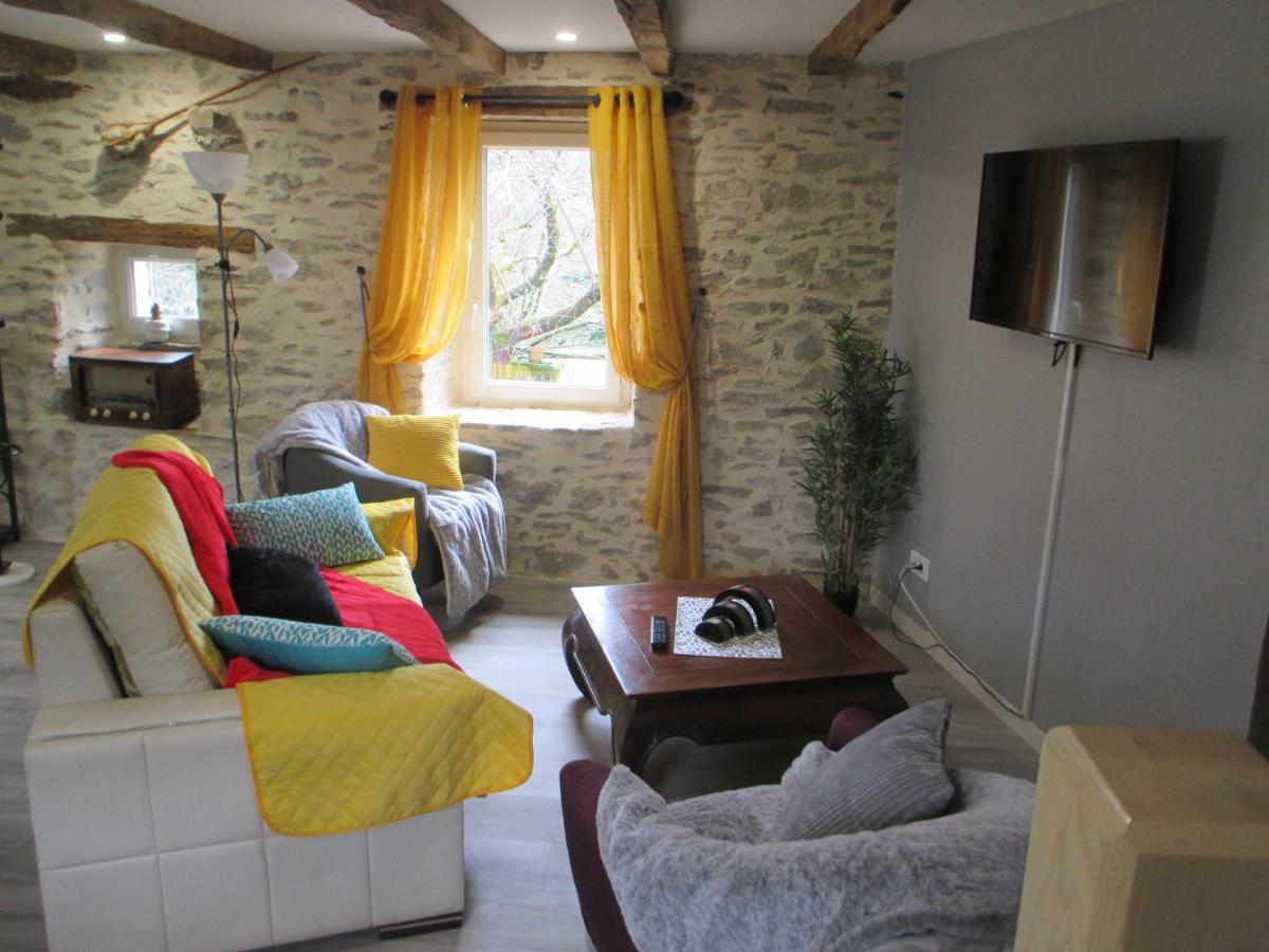 La Ferme De La Chapelle-saint-jean Ferienhaus *